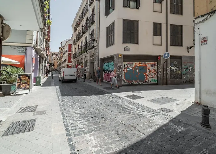 Tuguest Postigo II Catedral Apartment - Free Parking